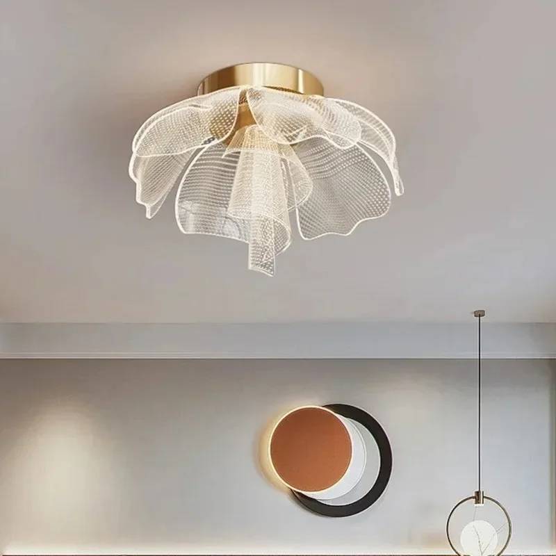 Simple Luxurious LED Ceiling L - Interior Design Gold recensione e prezzo