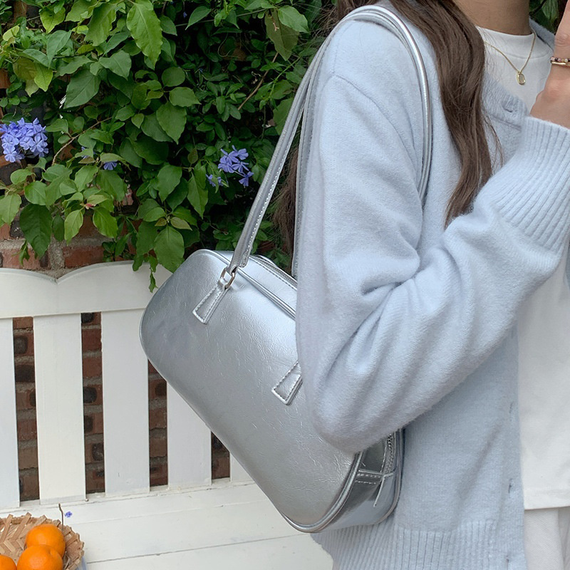 Elegant Women Korean Style Ver - Interior Design Korean Style recensione e prezzo